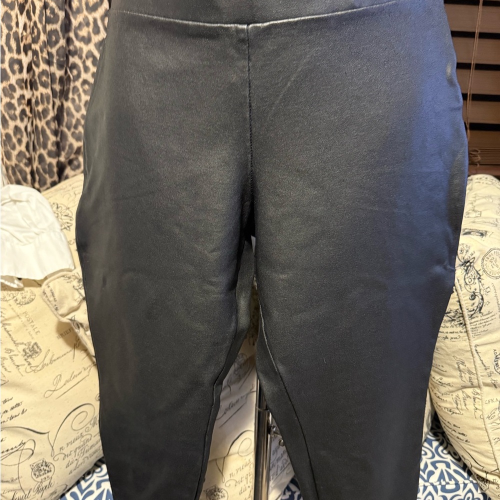 Torrid Black capri Pants